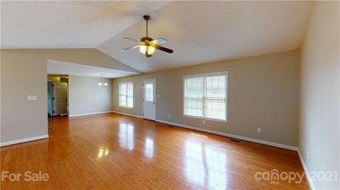 5030 Deer Run Dr, Crouse, NC 28033 photo 7