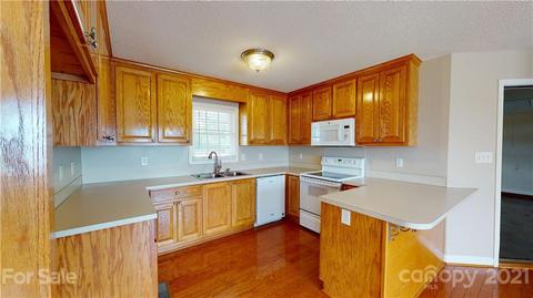 5030 Deer Run Dr, Crouse, NC 28033 photo 9