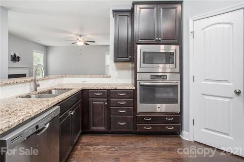 21904 Torrence Chapel Rd, Cornelius, NC 28031 photo 8