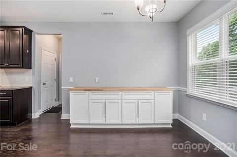 21904 Torrence Chapel Rd, Cornelius, NC 28031 photo 10