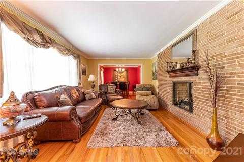 905 Forest Dr, Lancaster, SC 29720 photo 7