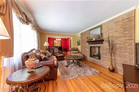 905 Forest Dr, Lancaster, SC 29720 photo 6