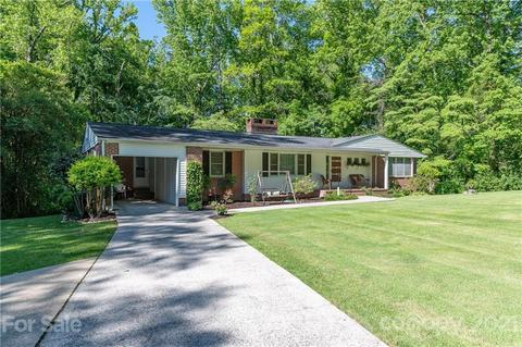 905 Forest Dr, Lancaster, SC 29720 photo 2