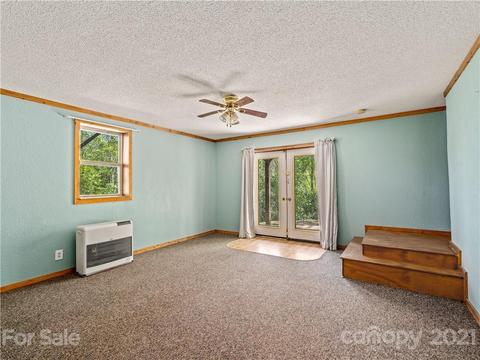 657 Sprinkle Branch Rd, Marshall, NC 28753 photo 28