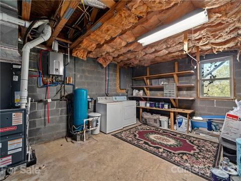 657 Sprinkle Branch Rd, Marshall, NC 28753 photo 27