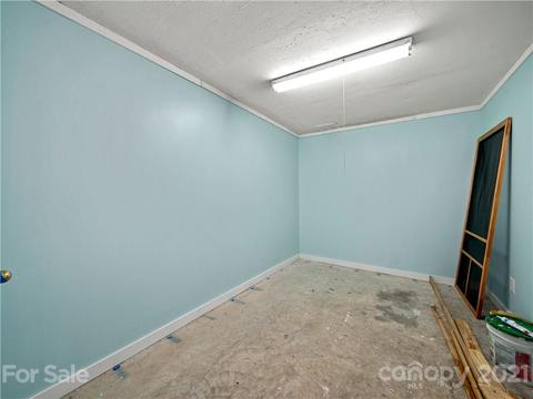 657 Sprinkle Branch Rd, Marshall, NC 28753 photo 22
