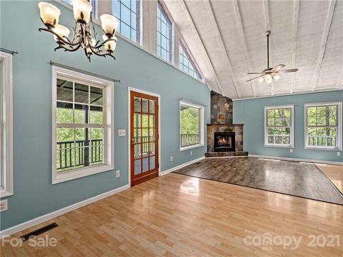 657 Sprinkle Branch Rd, Marshall, NC 28753 photo 5
