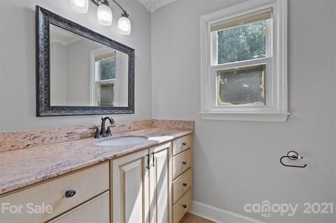 14401 Hackamore Dr, Matthews, NC 28105 photo 11