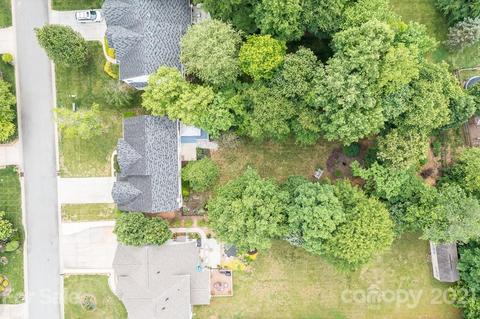 7446 Mountainridge Dr, Stanley, NC 28164 photo 6