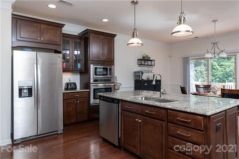 104 Poplin Pl, Clover, SC 29710 photo 11