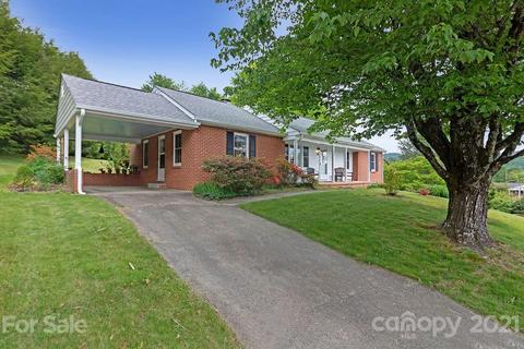 331 Wilson Dr, Brevard, NC 28712 photo 1