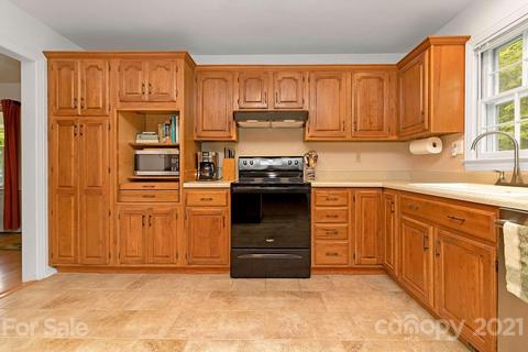 331 Wilson Dr, Brevard, NC 28712 photo 12
