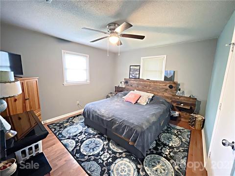 5097 Clearview Ct, Conover, NC 28613 photo 8