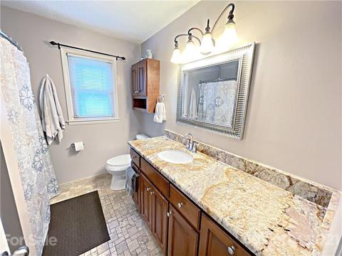 5097 Clearview Ct, Conover, NC 28613 photo 9