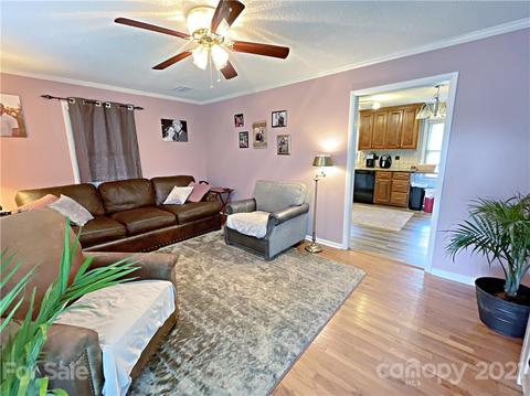 5097 Clearview Ct, Conover, NC 28613 photo 3