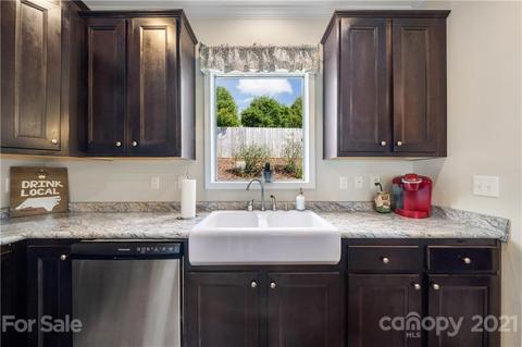 6 Tom Arthur Ln, Marshall, NC 28753 photo 13