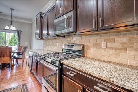 3431 Streamside Dr, Davidson, NC 28036 photo 11
