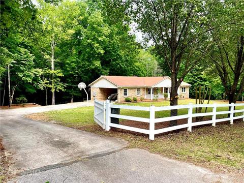 1237 Hershel Plyler Rd, Lancaster, SC 29720 photo 5