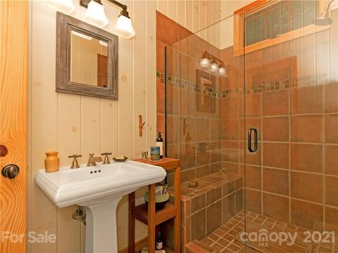 545 Sandy Ln, Brevard, NC 28712 photo 17