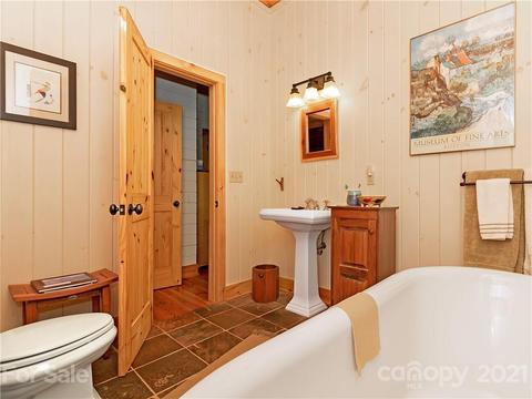 545 Sandy Ln, Brevard, NC 28712 photo 19