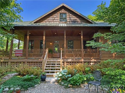 545 Sandy Ln, Brevard, NC 28712 photo 2