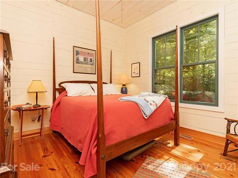 545 Sandy Ln, Brevard, NC 28712 photo 16