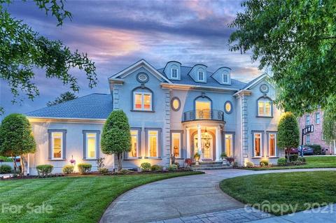 13710 Robert Walker Dr, Davidson, NC 28036 photo 2