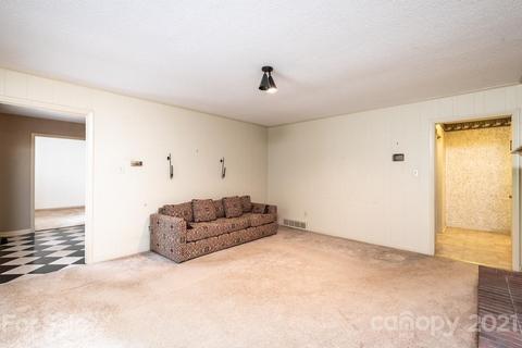 601 4th Ave NE, Conover, NC 28613 photo 24