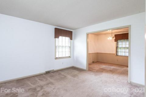 601 4th Ave NE, Conover, NC 28613 photo 10