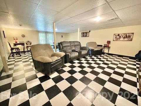 127 Flora Ln, Harmony, NC 28634 photo 34