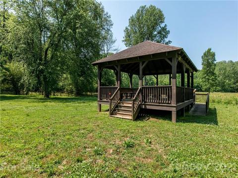 113 Bridge Ln, Tryon, NC 28782 photo 29