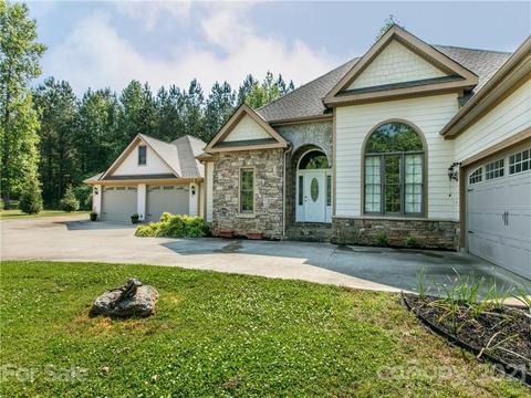 113 Bridge Ln, Tryon, NC 28782 photo 2
