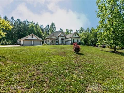 113 Bridge Ln, Tryon, NC 28782 photo 4