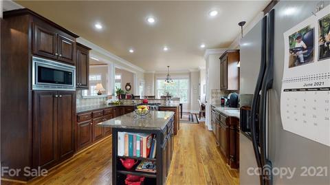 6677 Fox Ridge Cir, Davidson, NC 28036 photo 25