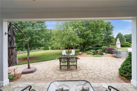 6677 Fox Ridge Cir, Davidson, NC 28036 photo 8