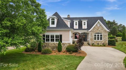 6677 Fox Ridge Cir, Davidson, NC 28036 photo 1