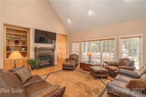 6607 Fox Ridge Cir, Davidson, NC 28036 photo 17