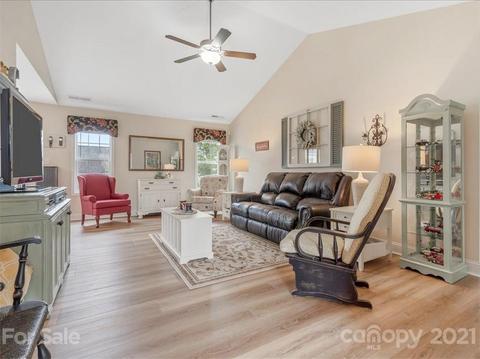 1007 Hannah Pl, Monroe, NC 28110 photo 2