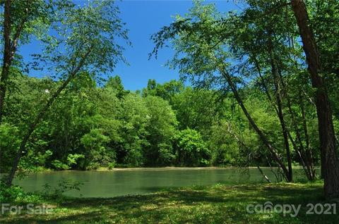 2202 Paddock Cir, Morganton, NC 28655 photo 5