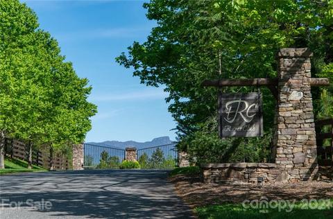 2202 Paddock Cir, Morganton, NC 28655 photo 1