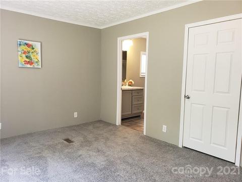 926 Jackson Loop Rd, Flat Rock, NC 28731 photo 15