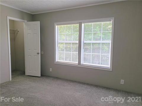 926 Jackson Loop Rd, Flat Rock, NC 28731 photo 7