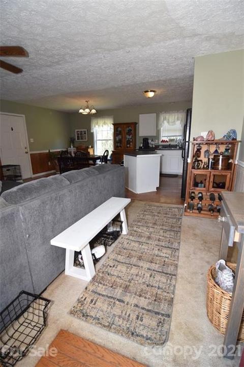 2107 Kyle Ct SE, Conover, NC 28613 photo 13