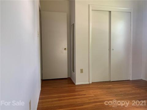 1805 Cedrow Dr, High Point, NC 27260 photo 25