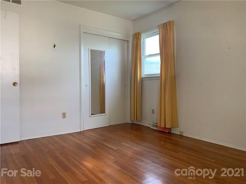 1805 Cedrow Dr, High Point, NC 27260 photo 28