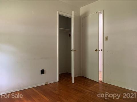 1805 Cedrow Dr, High Point, NC 27260 photo 23
