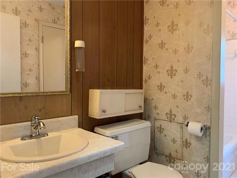 1805 Cedrow Dr, High Point, NC 27260 photo 18