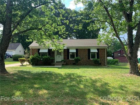 1805 Cedrow Dr, High Point, NC 27260 photo 1