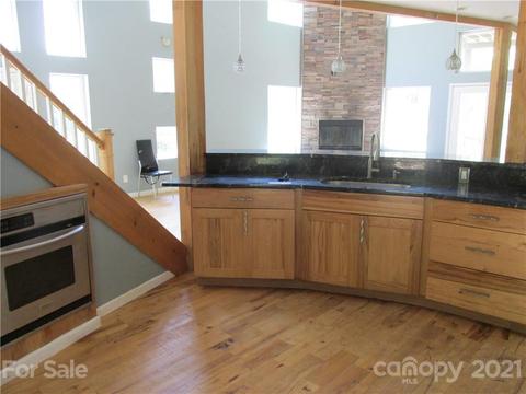 109 Old Rogers Ln, Sylva, NC 28779 photo 7