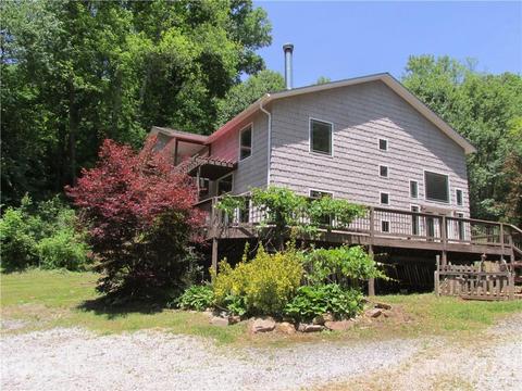 109 Old Rogers Ln, Sylva, NC 28779 photo 3